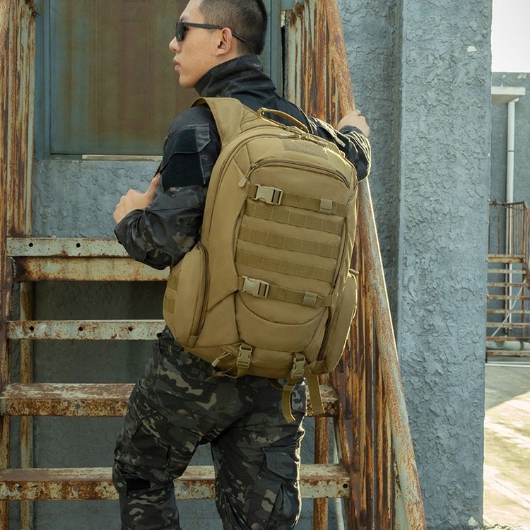 Discover the Tactical Outdoor Army Fan Mountaineering Backpack